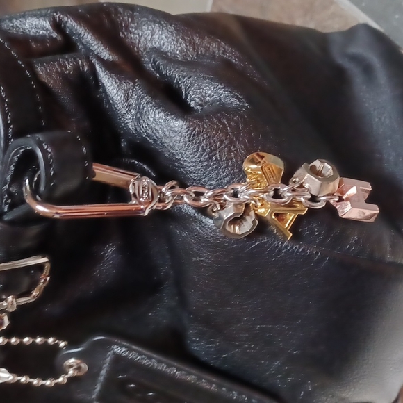 Coach Bag. - Picture 4 of 11